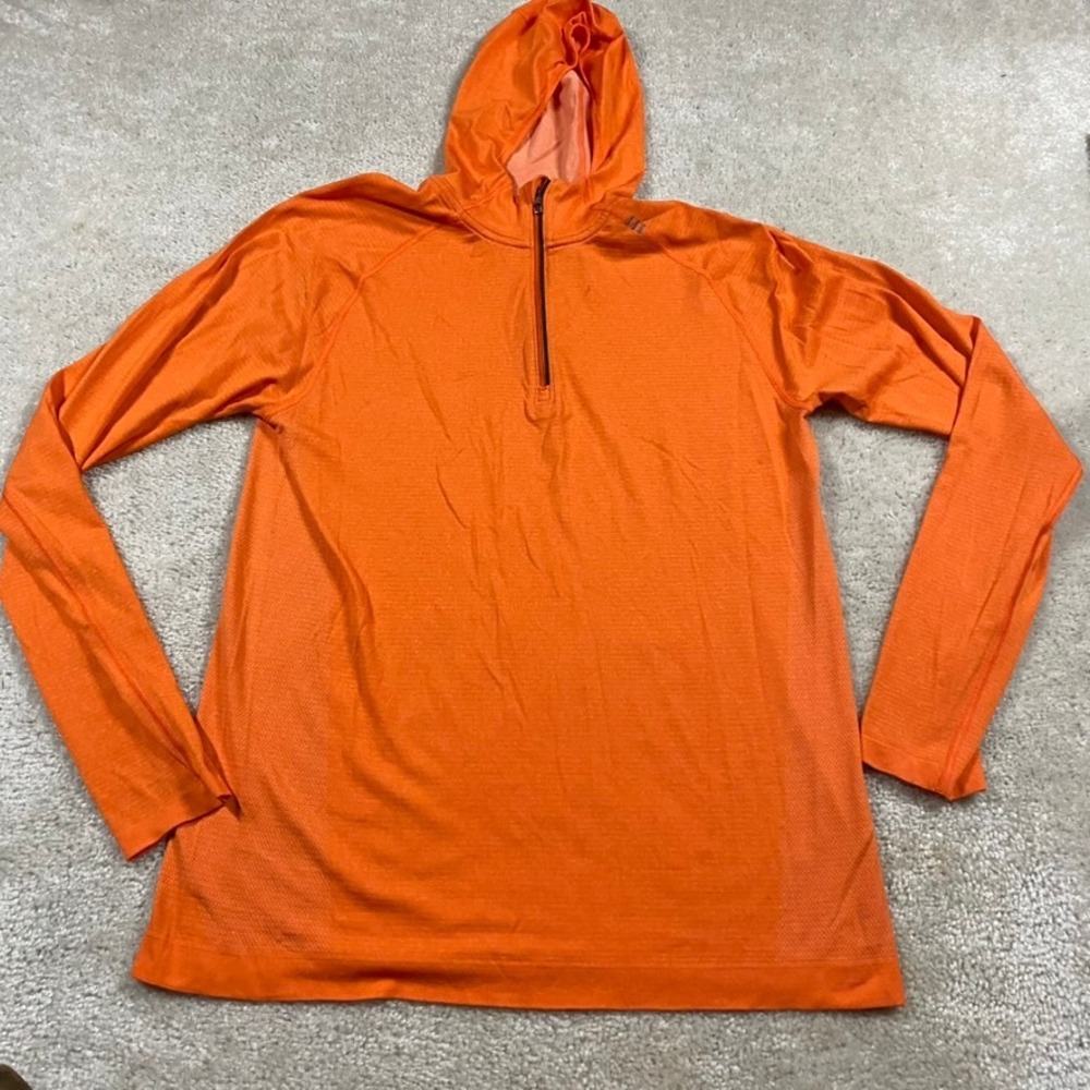 Lululemon Hoodie Mens M Metal Vent Tech 1/2 Zip Hoodie Orange Performance Shirt